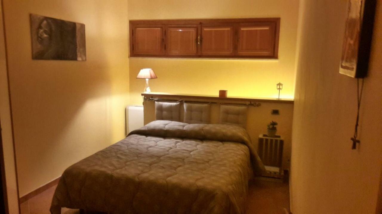 B&B La Mita Giuliano di Roma エクステリア 写真