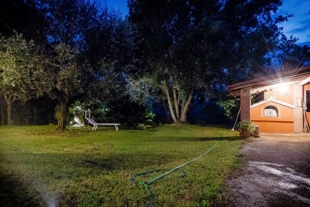 B&B La Mita Giuliano di Roma エクステリア 写真
