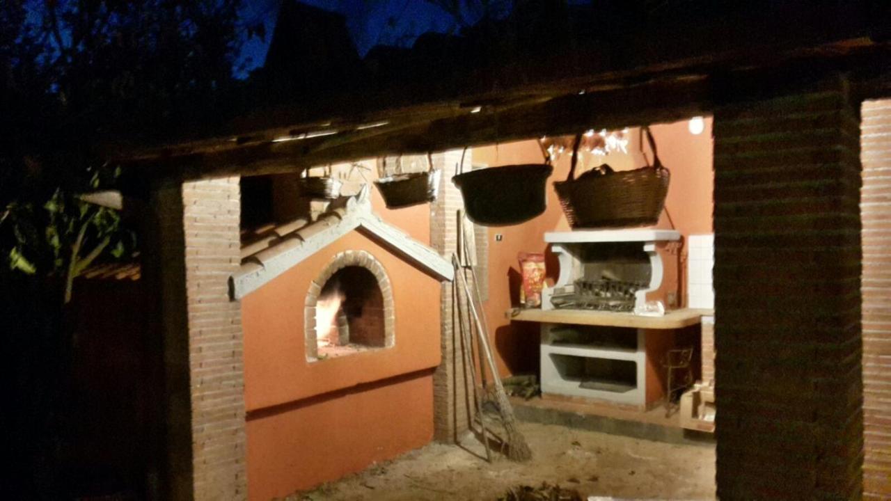 B&B La Mita Giuliano di Roma エクステリア 写真